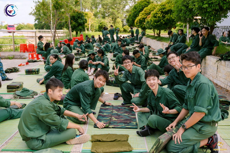 hoat dong trai nghiem cho hoc sinh lop 11 18