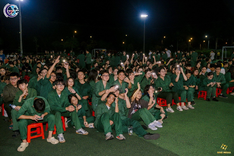 hoat dong trai nghiem cho hoc sinh lop 11 59