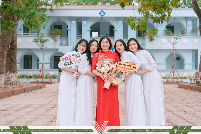 Những status hài hước về họp lớp 20 năm mang lại tiếng cười sảng khoái