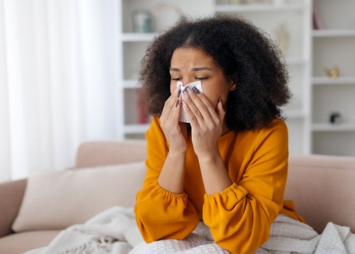 toát mồ hôi lạnh khi ngủ