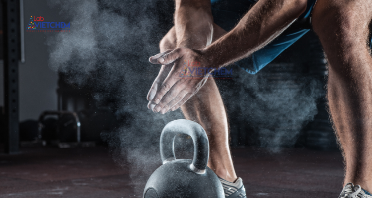 MgCO3 dùng làm chất khô mồ hôi tay cho các vận động viên