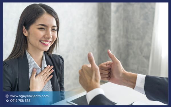 Những điều cần lưu ý trước khi góp ý với sếp