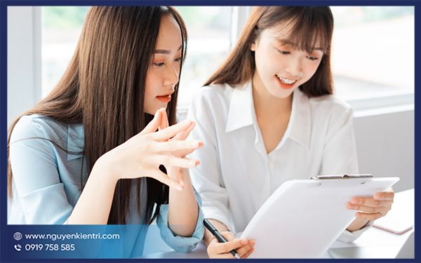 Tại sao cần góp ý cho cán bộ lãnh đạo?