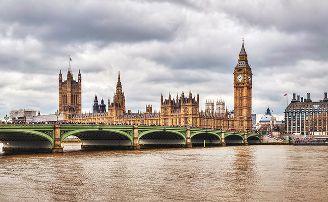 Khi nào Big Ben đổ chuông ?
