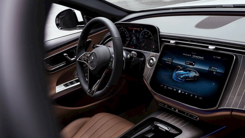 Nội thất E200 Exclusive All new