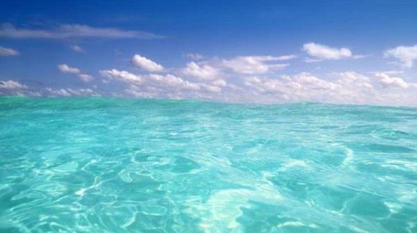 Tại sao nước biển mặn