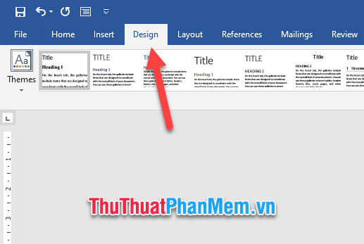 Bạn chuyển sang ribbon Design ngay cạnh Layout