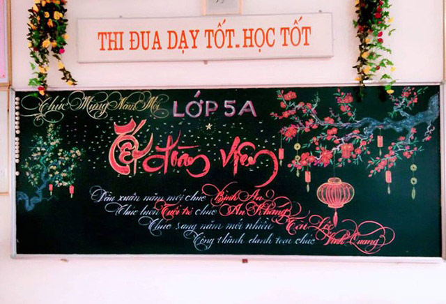 trang trí bảng tết