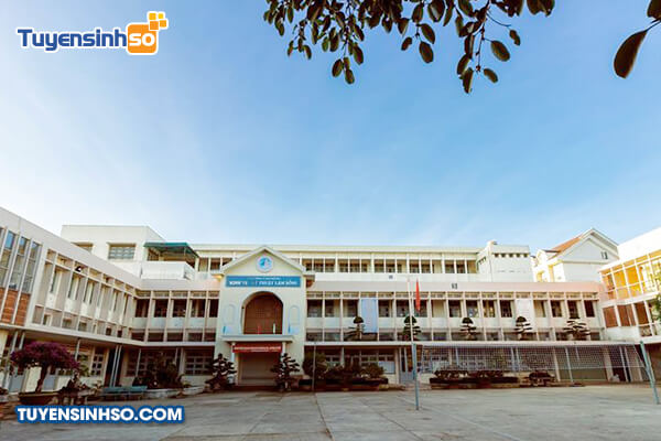 truong cao dang kinh te ky thuat lam dong 1