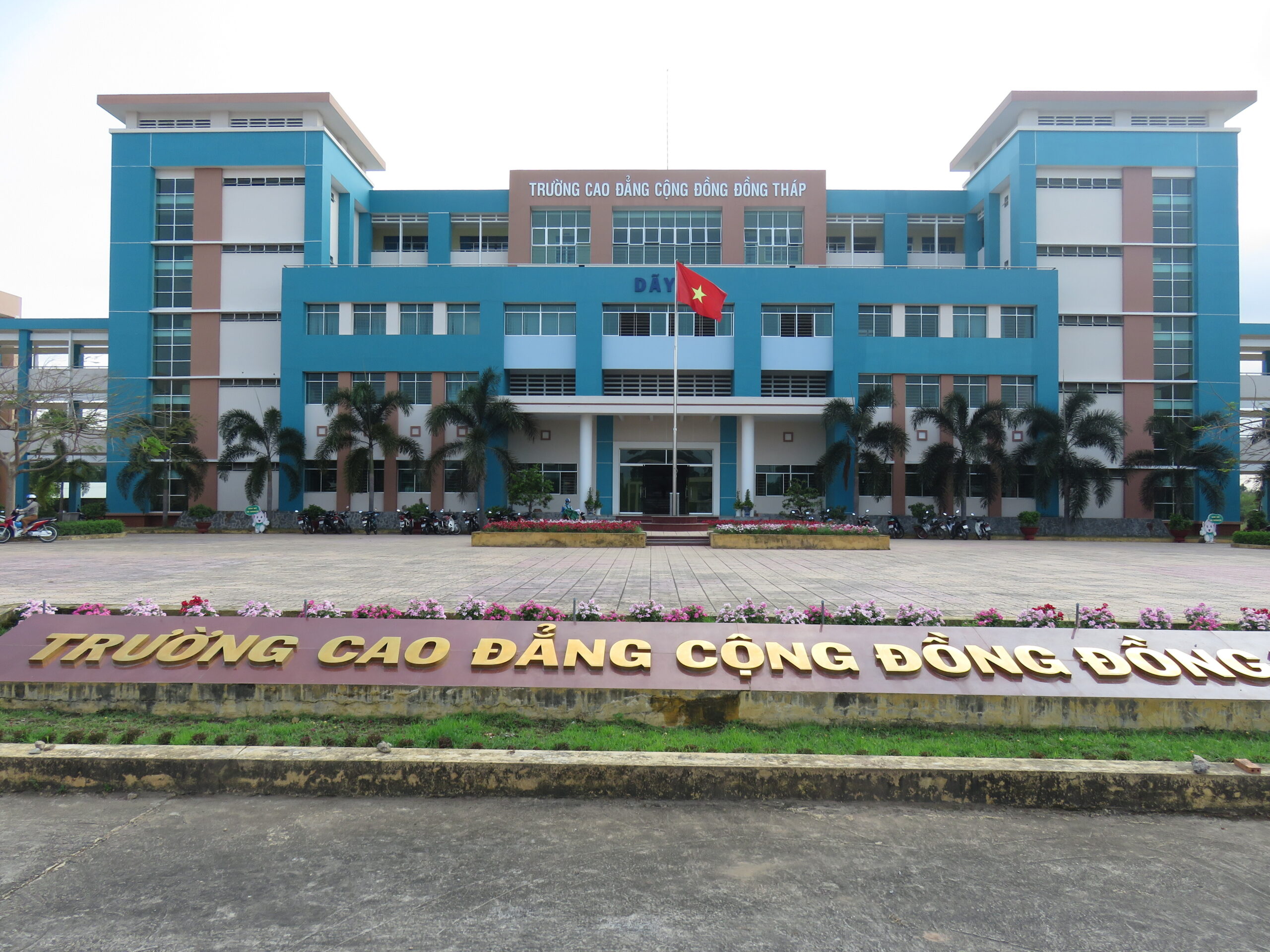 truong cao dang nghe dong thap