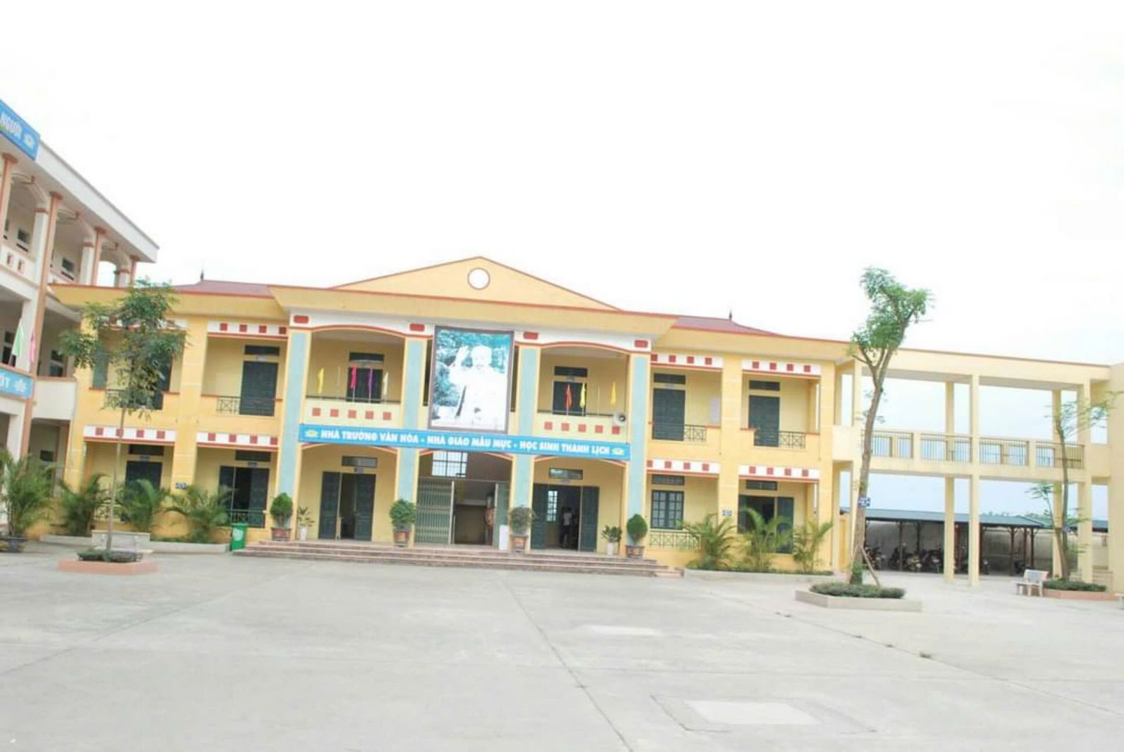 viet ve truyen thong nha truong 3