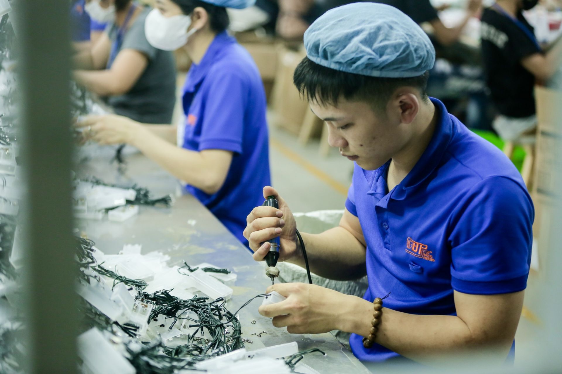 Công nhân của Công ty TNHH Hoa Thăng Thanh Hóa trong giờ làm việc