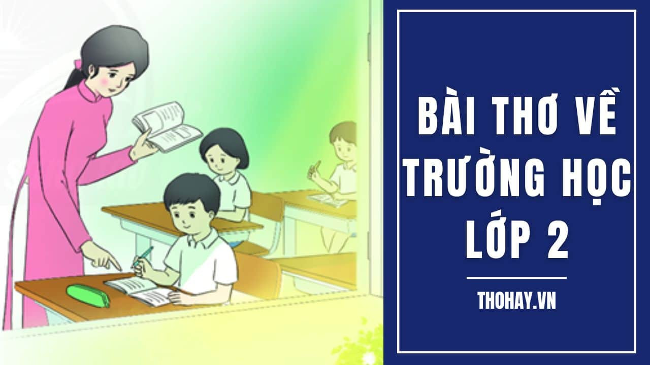 Trẻ em lớp 2 đang vui chơi trong sân trường