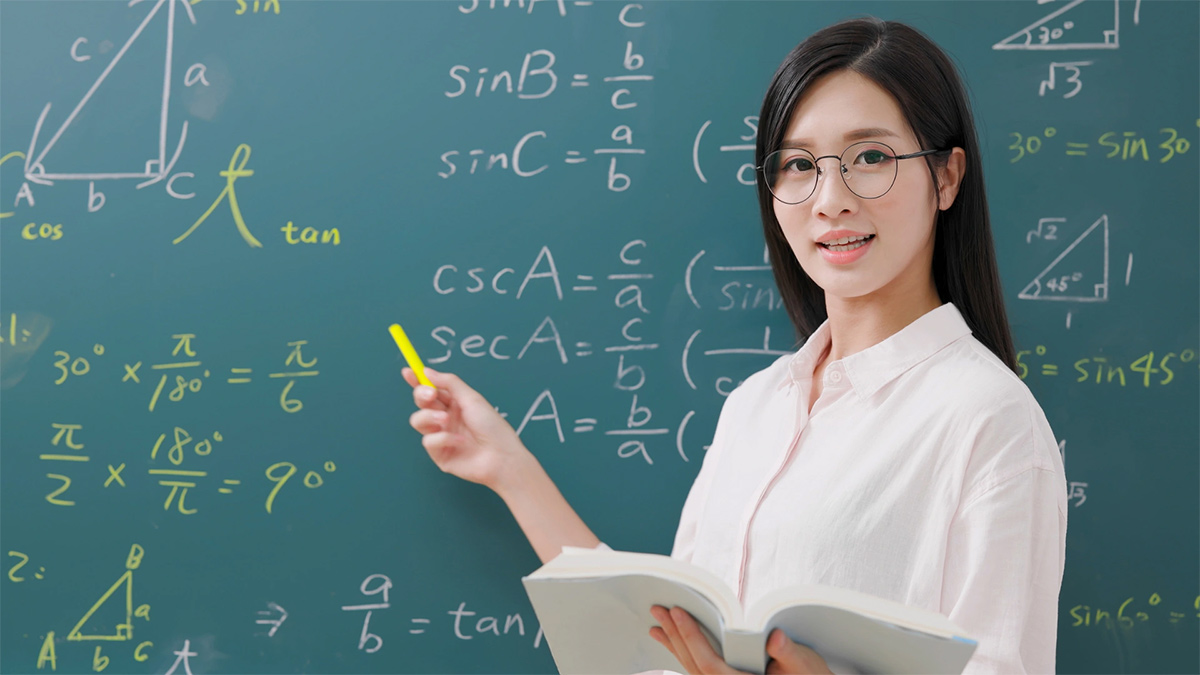 Bài thơ tri ân nghề giáo viên đầy cảm động