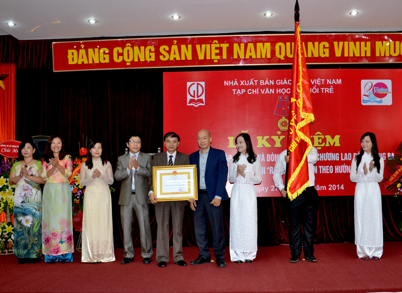 bao van hoc va tuoi tre 2