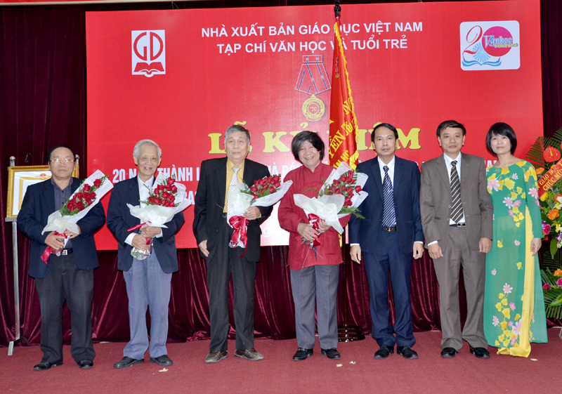 bao van hoc va tuoi tre 3