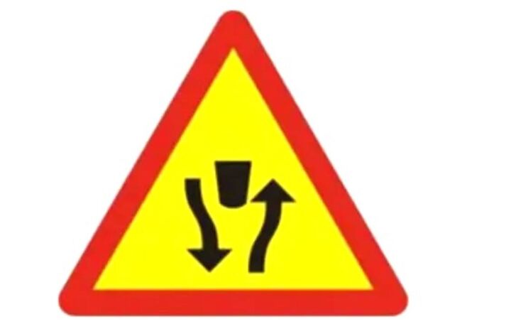 Biển số W.235: Bắt đầu đường đôi.