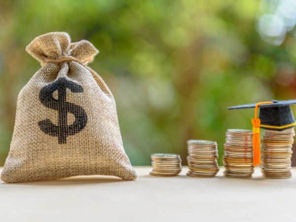 cao dang bao nhieu nam tang luong 1 lan 1