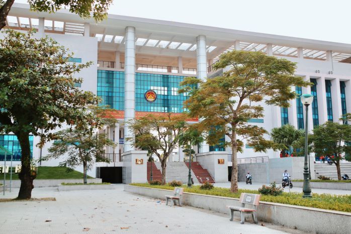 đánh giá Trường THPT Chuyên Biên Hòa có tốt không