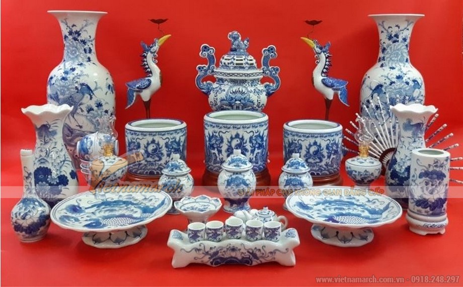 Cách đặt hũ gạo muối trên bàn thờ đúng chuẩn > Cách đặt hũ gạo muối trên bàn thờ gia tiên