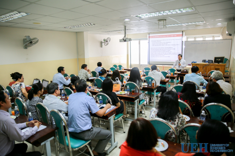 co so vat chat tieng anh 3