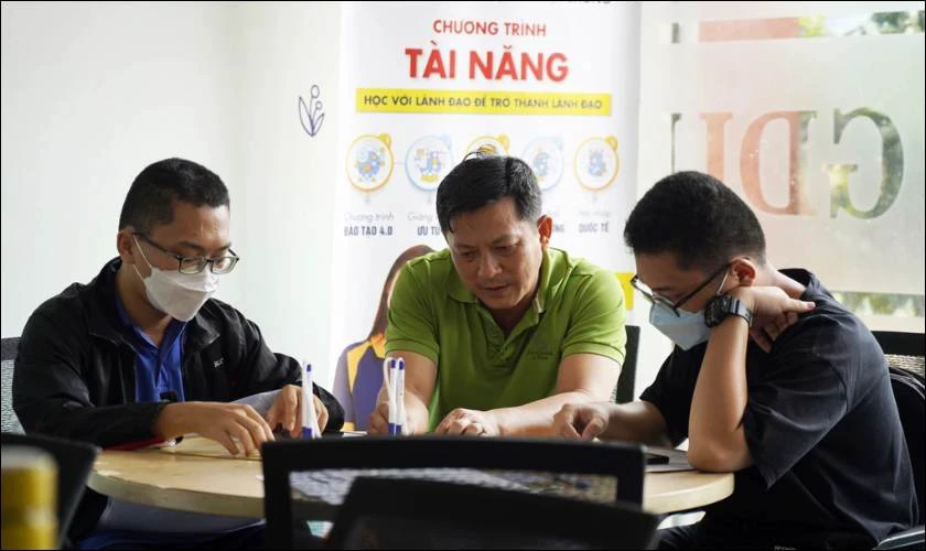 Chương trình hỗ trợ vay học phí