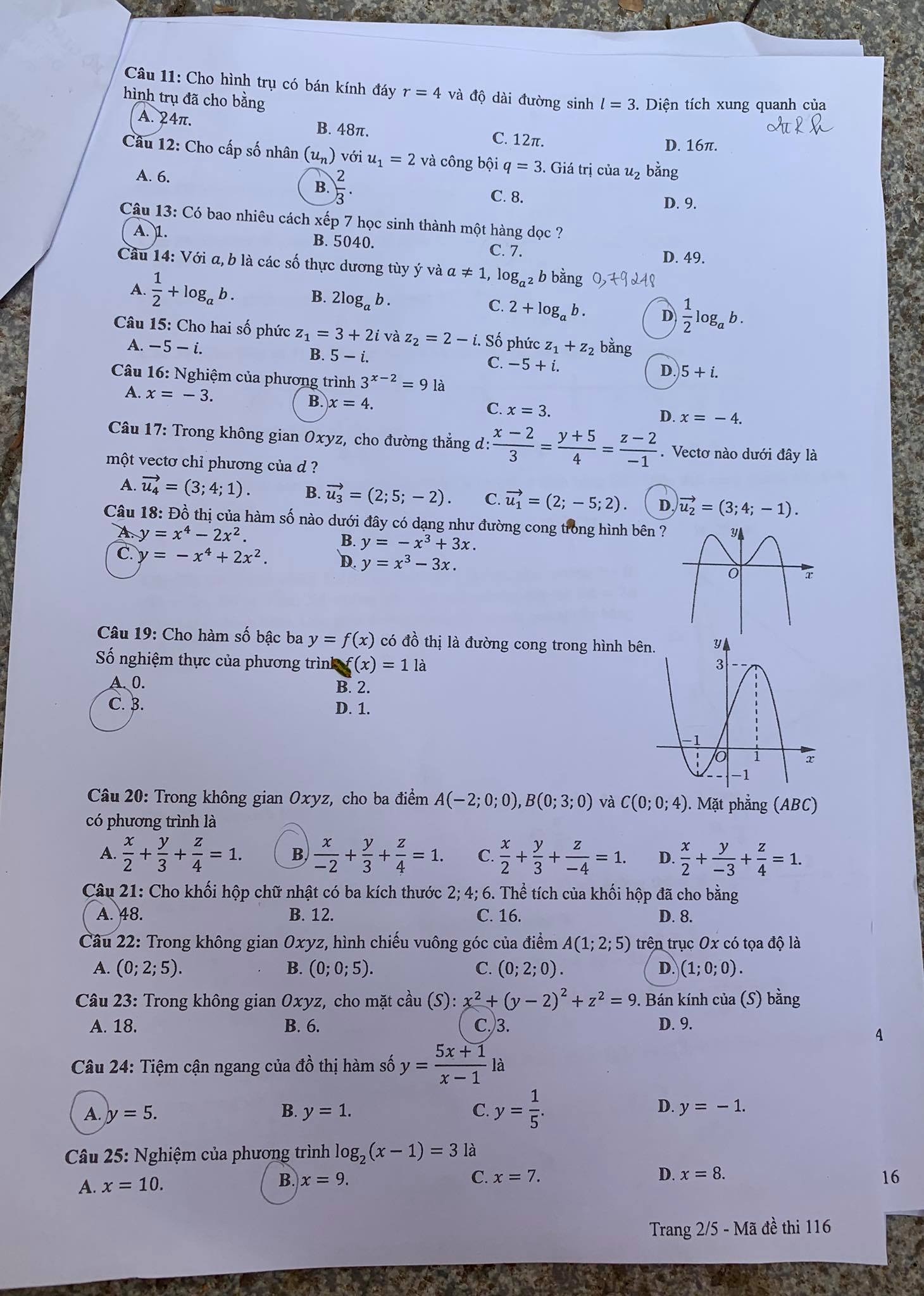 Đề thi môn Toán tốt nghiệp THPT 2020: Không quá khó - 3