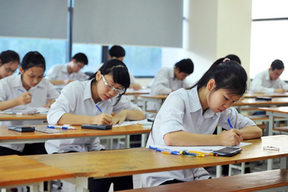 de tuyen sinh lop 10 mon toan nam 2020 1