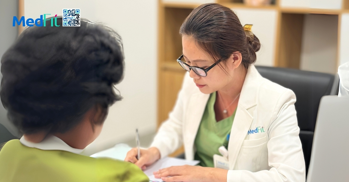 thăm khám với bs thục anh