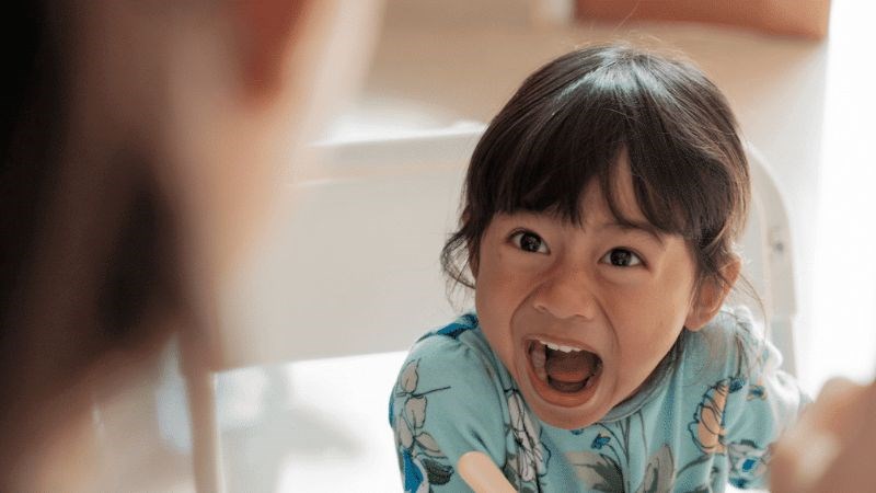 Trẻ có thể gia tăng tính hung hăng khi chơi game quá nhiều.