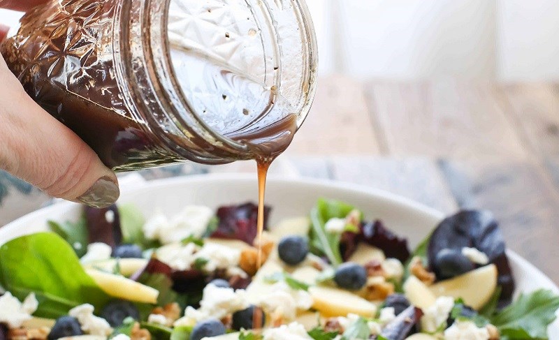 Giấm ăn là gì? Nhận biết các loại giấm thông dụng, phổ biến trong gian bếp