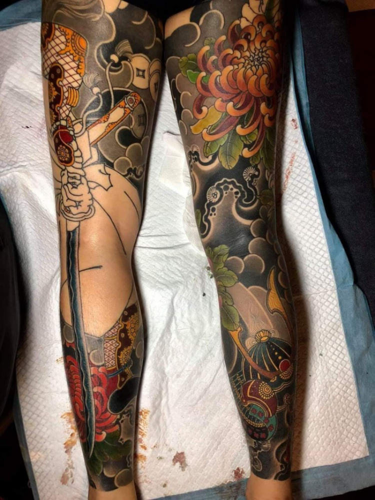 Hình xăm chân phong cách Samurai