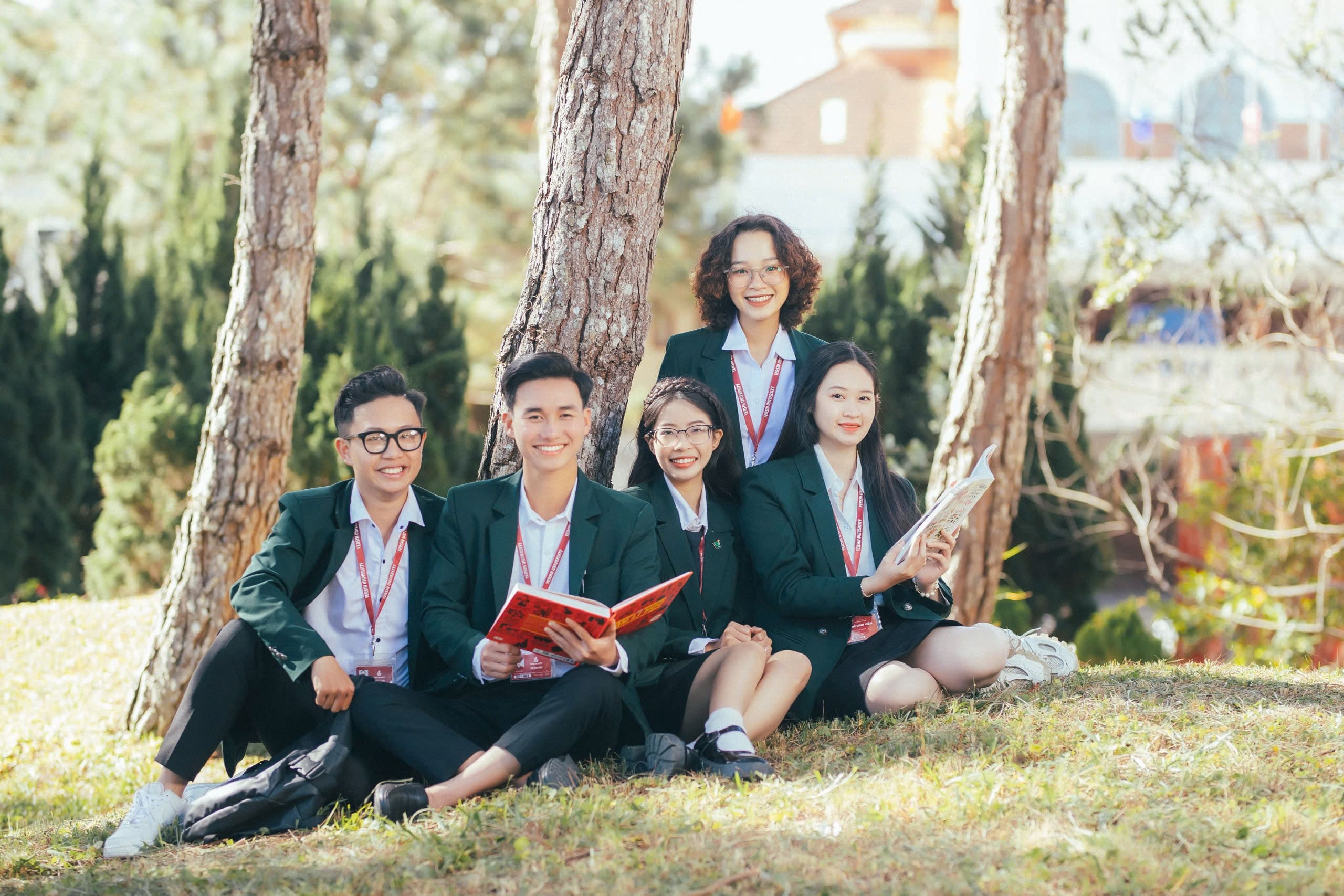 hoc phi truong dai hoc yersin da lat 1