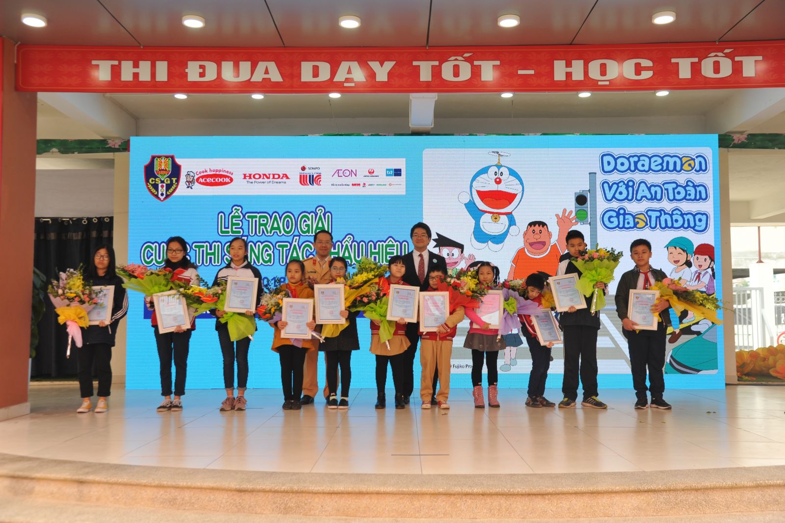 khau hieu giao thong 8