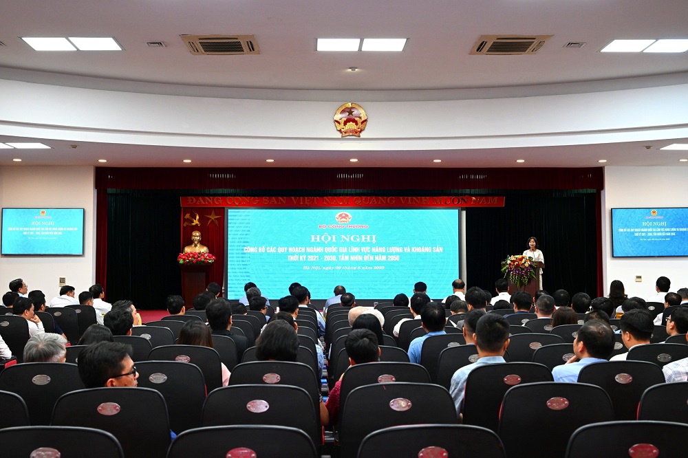 khoang san nang luong