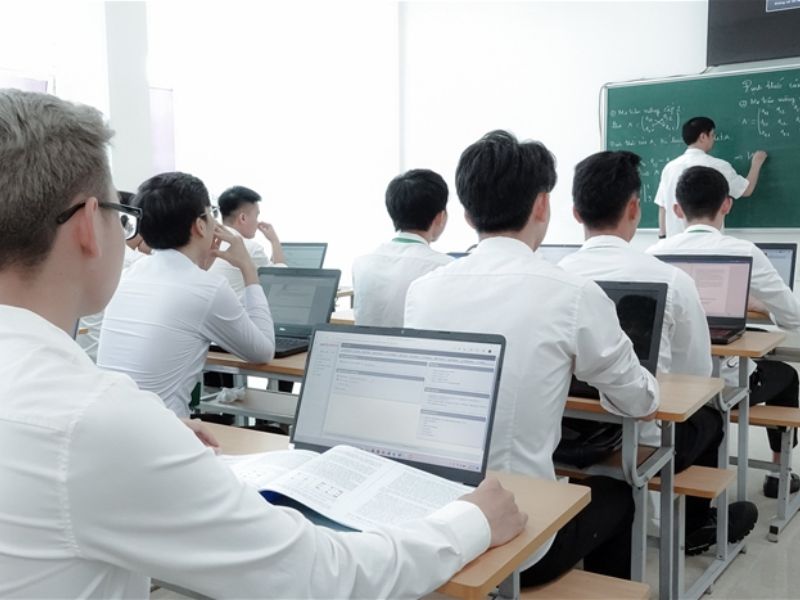 khoi d14 gom nhung mon nao 1