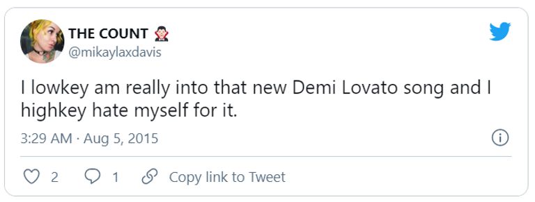 quotTự nhiecircn thấy hơi hơi thiacutech bagravei mới của Demi Lovato vagrave thấy gheacutet bản thacircn vigrave điều nagraveyquot