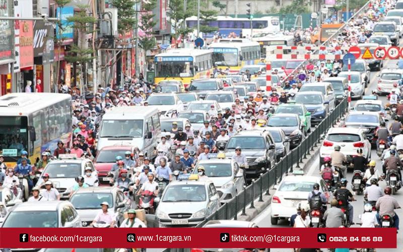 Quy mô mạng lưới đường ô tô nước ta ngày càng mở rộng, phủ khắp vùng miền