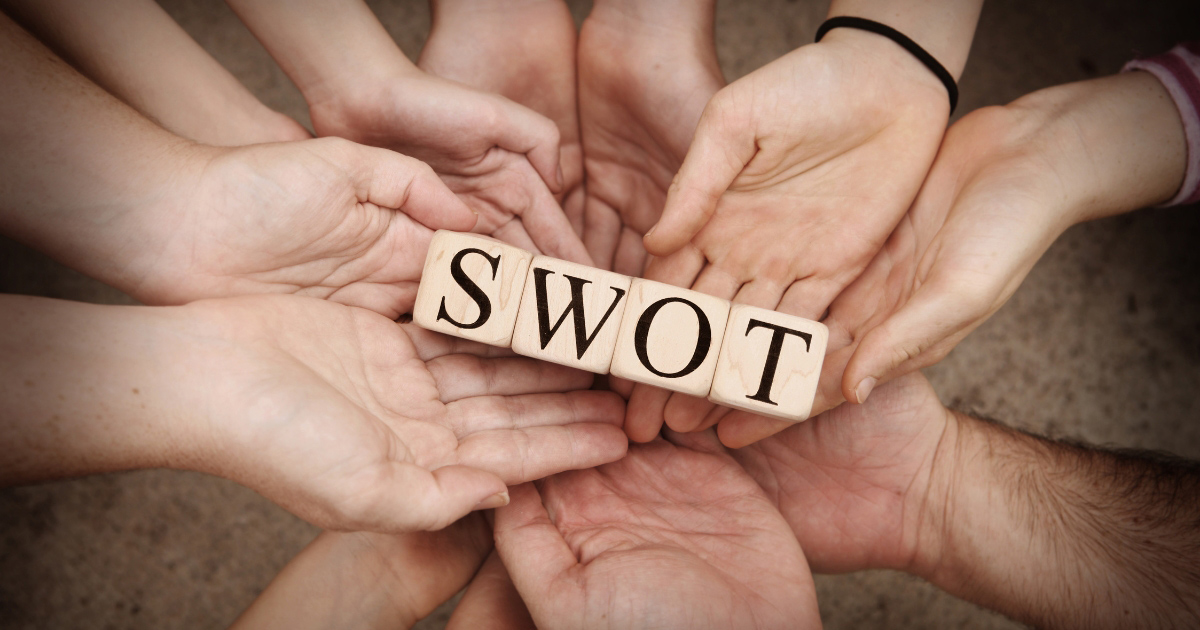 SWOT là gì? Hướng dẫn phân tích mô hình ma trận SWOT - Học Viện Quản Lý PACE