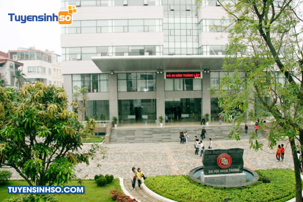 nganh cua dai hoc ngoai thuong 1