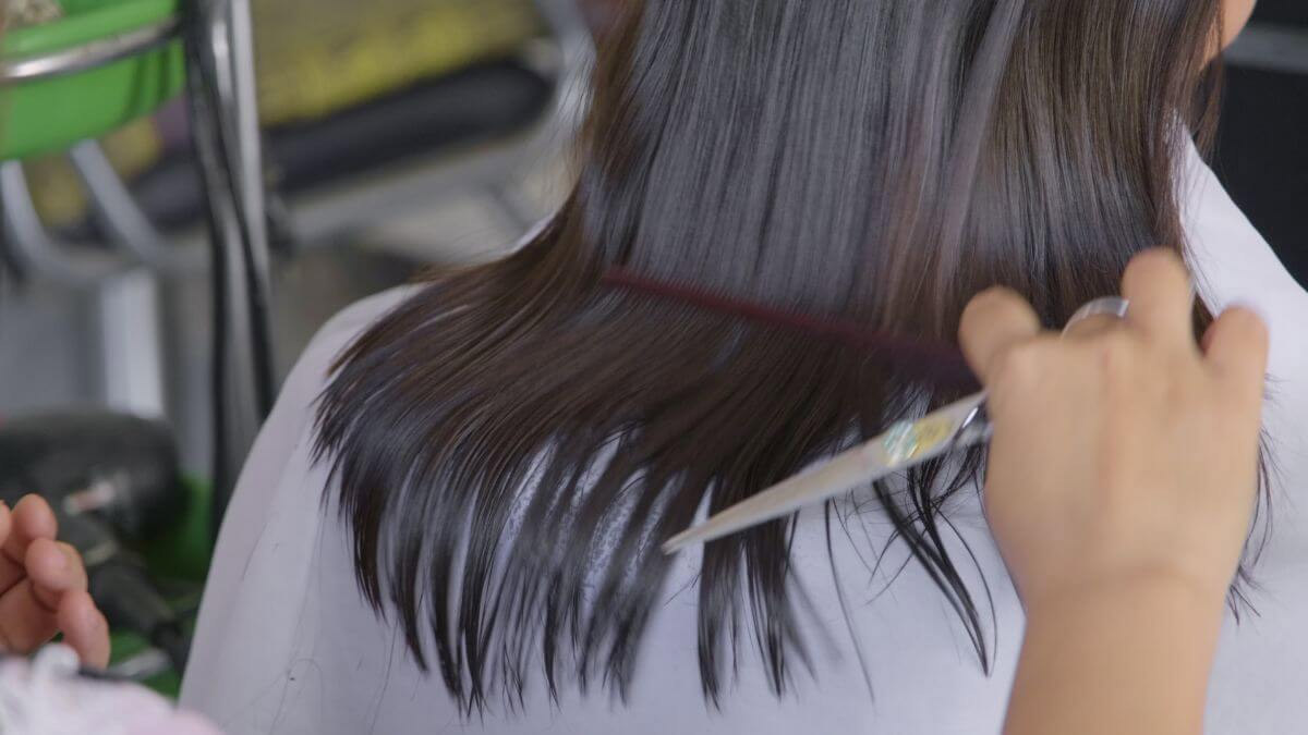 Ngày rằm có nên cắt tóc không?