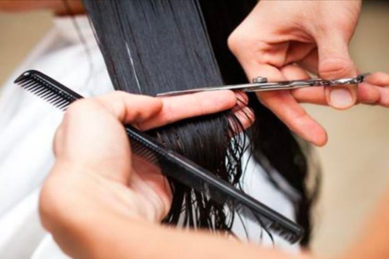 cắt tóc ngày nào tốt