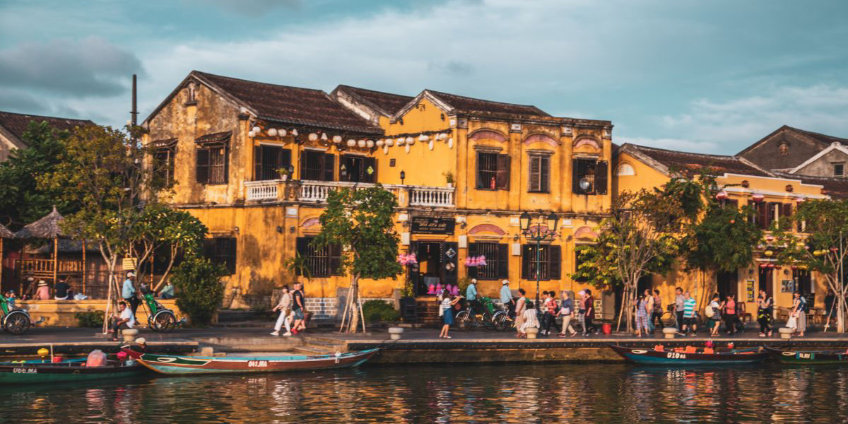 Bài mẫu talk about Hoi An ancient town