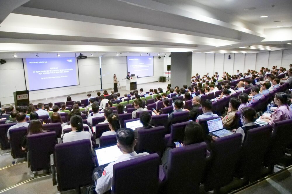 học phí