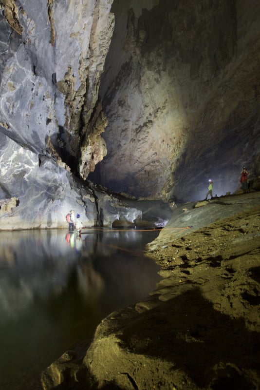 son doong cave is the largest cave in the world 5