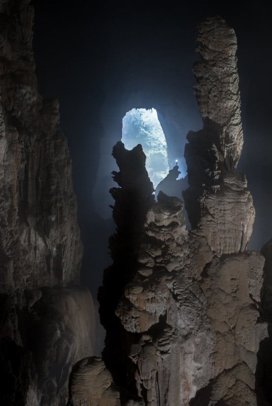 son doong cave is the largest cave in the world 7