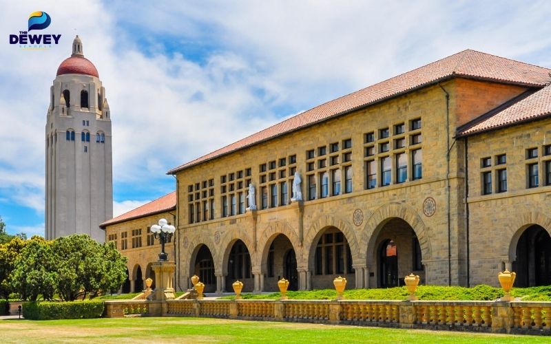Đại học Stanford được thành lập vào năm 1885