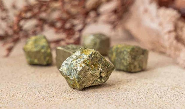 thanh phan chinh cua quang pirit 2