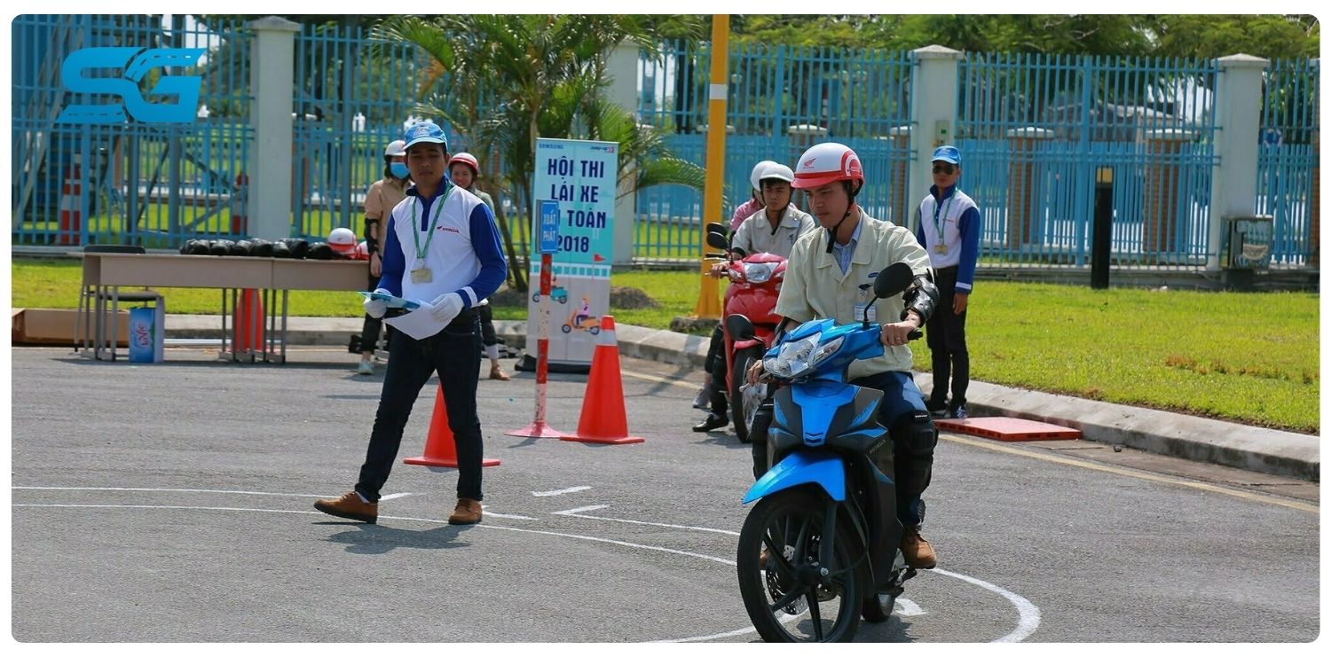 thi lại bằng lái xe A1 bao nhiêu tiền
