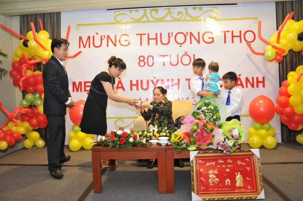 tho chuc tho nguoi cao tuoi 1